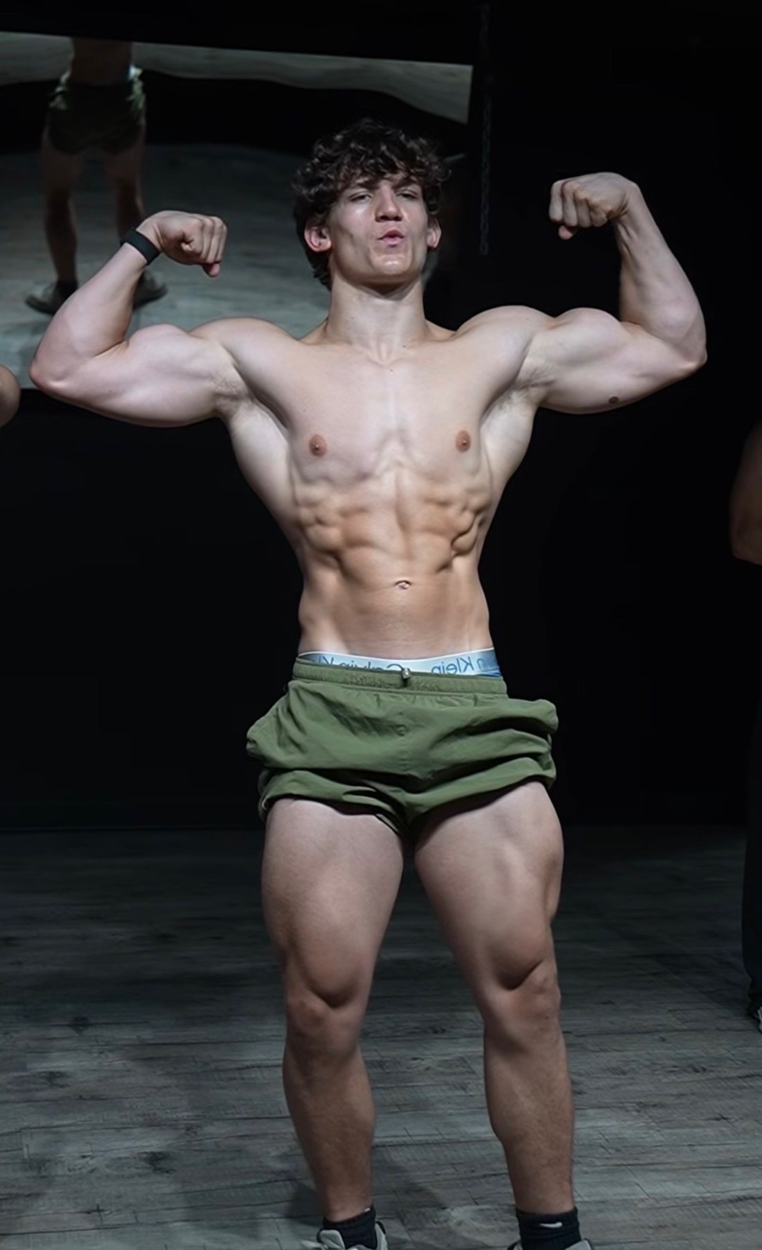 Jerrdan Buff posing on stage